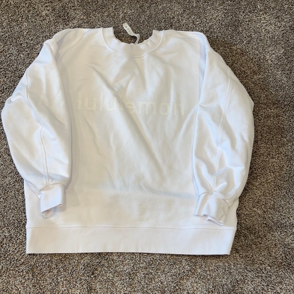 Lululemon Perfectly Oversized Crew Color White Size 8 - Picture 2 of 8